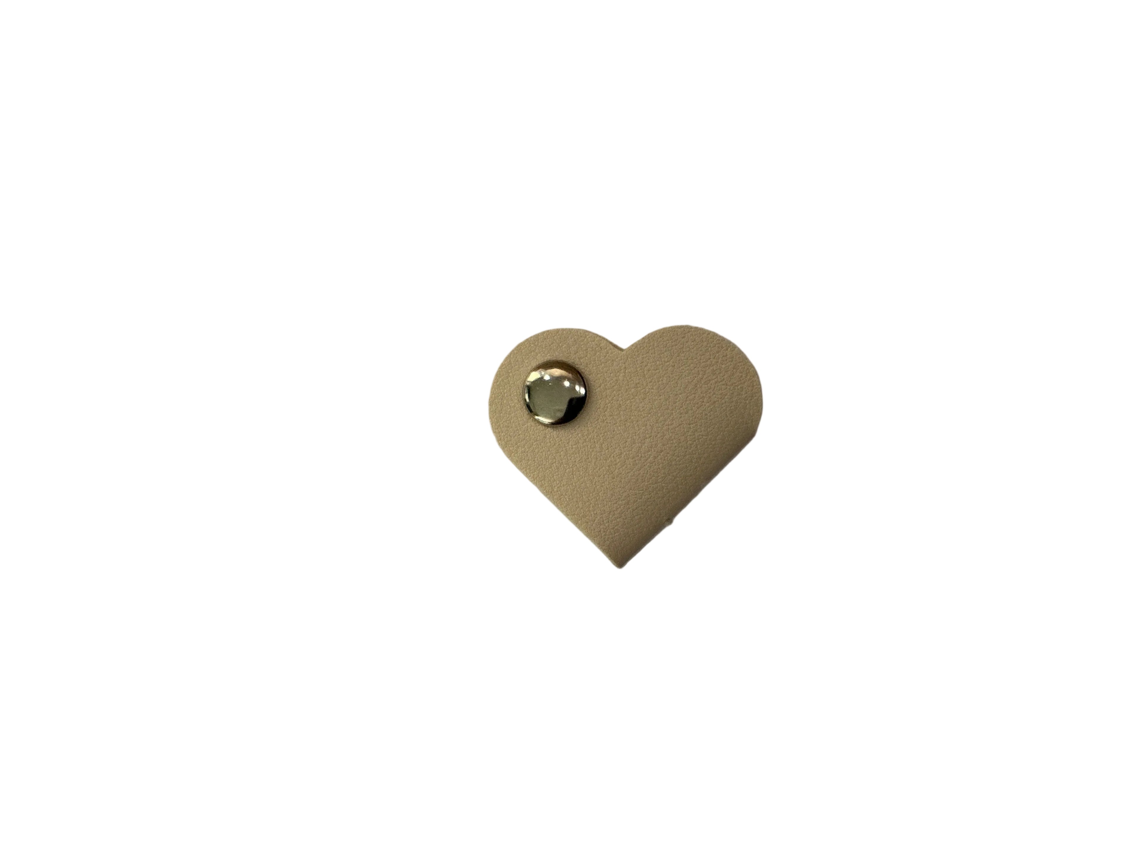 Heart shape cord organizer