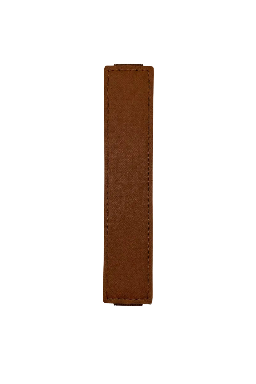 Adjustable elastic pen holder strap