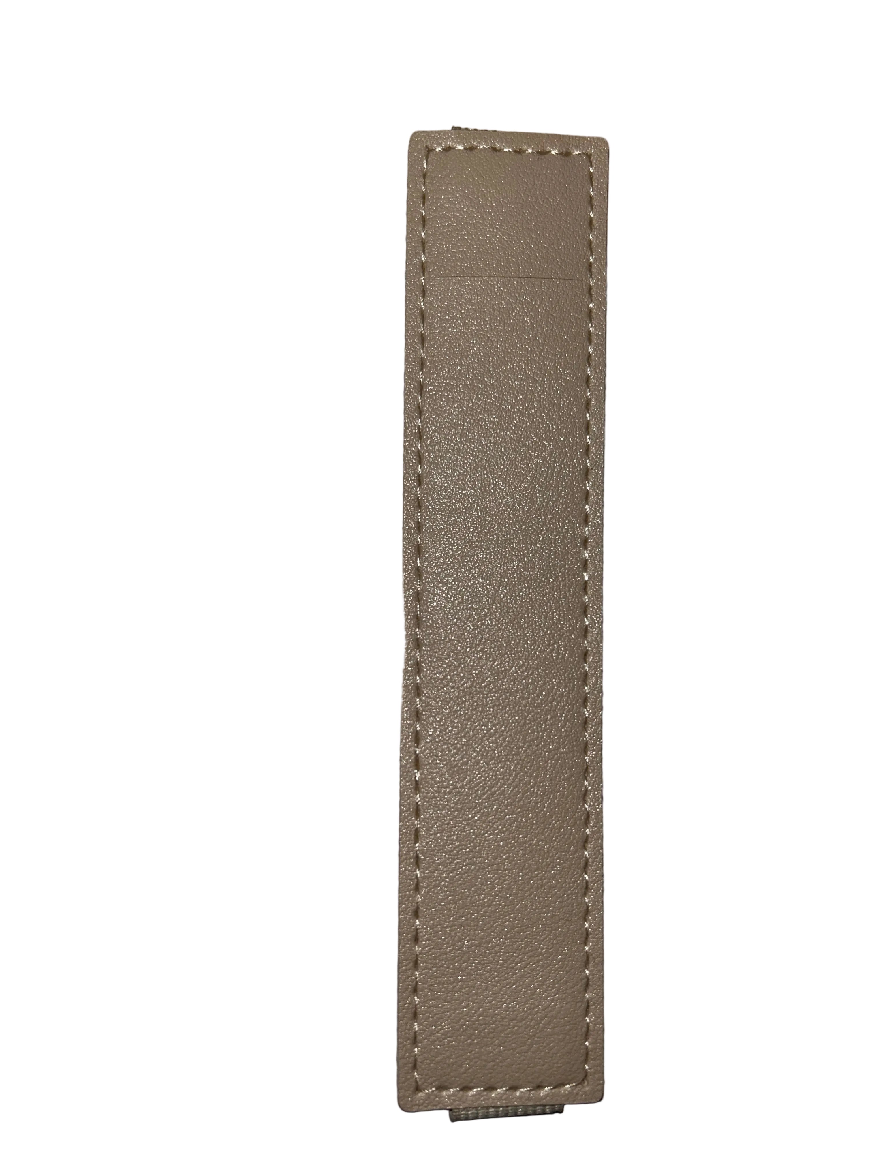 Adjustable elastic pen holder strap