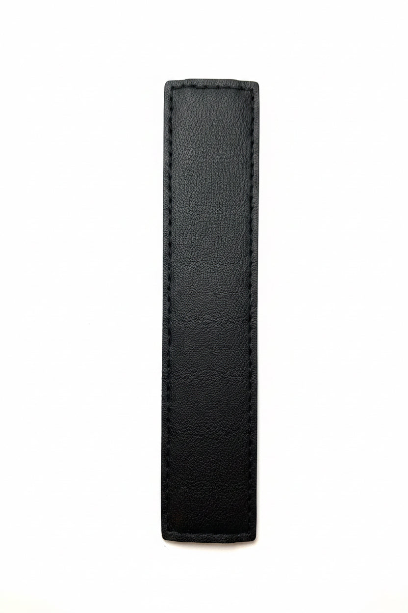 Adjustable elastic pen holder strap